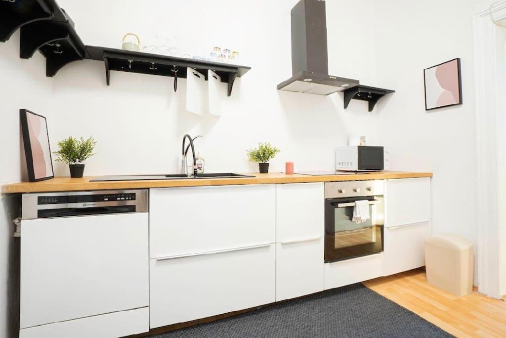 Cozy Flat - 10Min To City Center ! Wien Exterior foto