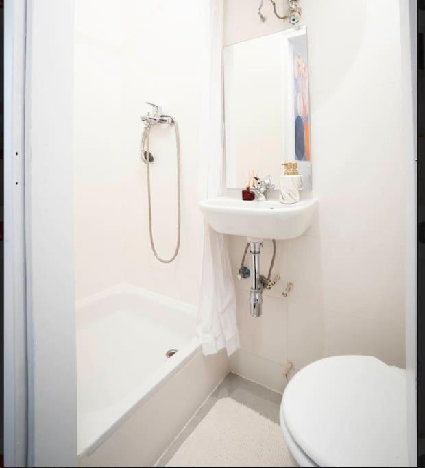 Cozy Flat - 10Min To City Center ! Wien Exterior foto
